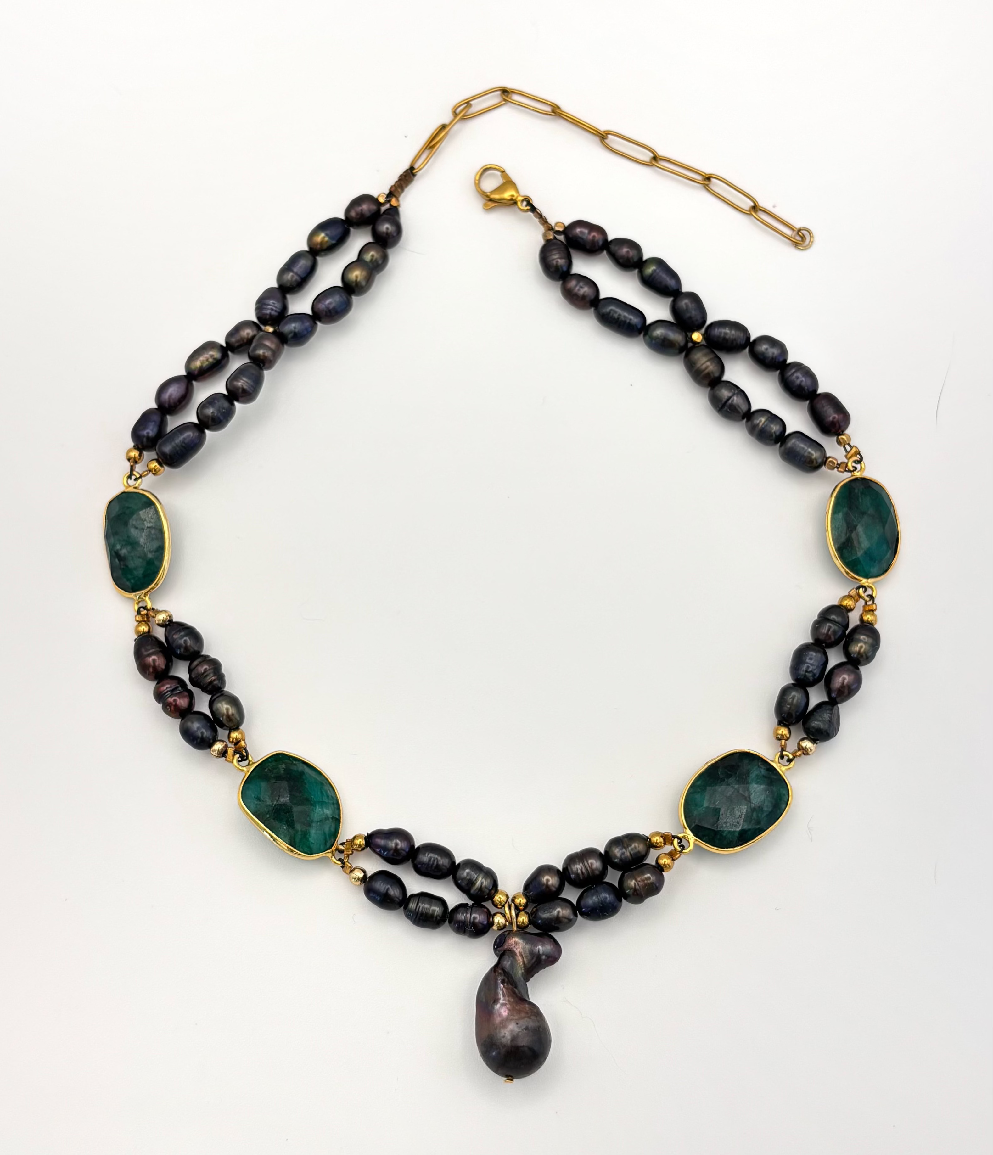 Freya Choker